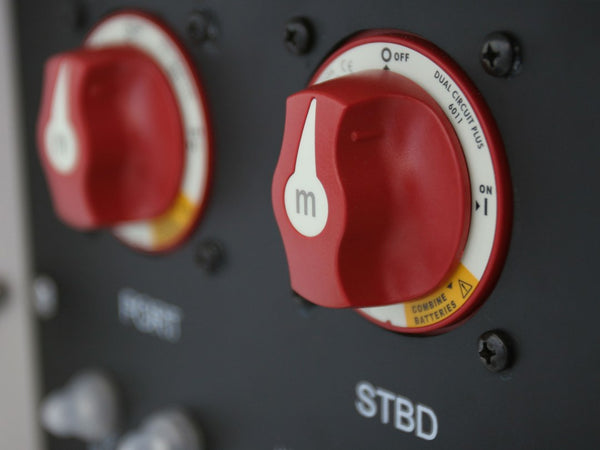 Battery selector switch for dual battery systems (MPN: 6011-BSS)