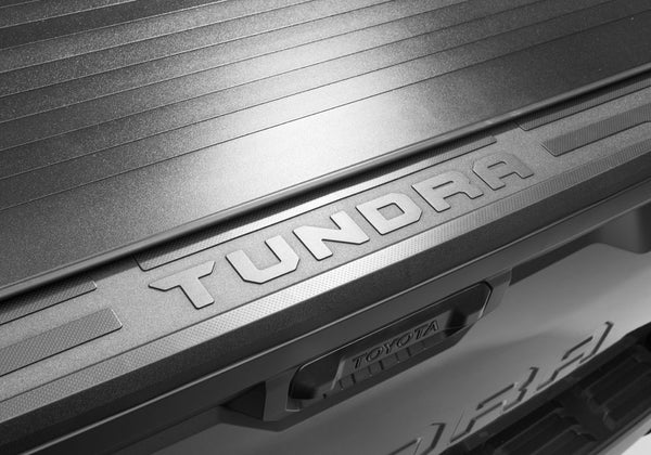 Retrax Tonneau Cover (MPN: EQ0502)