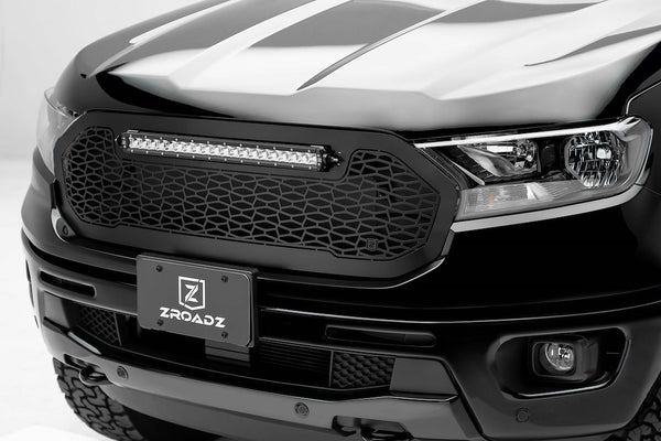 ZROADZ Grille With LED Light Bar (MPN: Z315821)