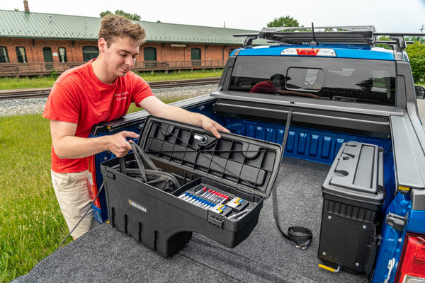 UnderCover SwingCase Truck Storage Box (MPN: SC207D)