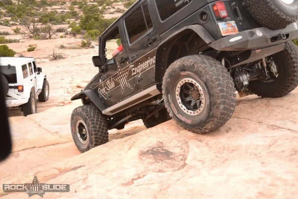 Rock Slide Engineering Rocker Panel Guard (MPN: AX-SS-SP-JK4)