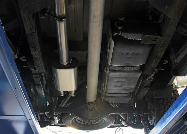 Flowmaster Exhaust System Kit (MPN: 717988)