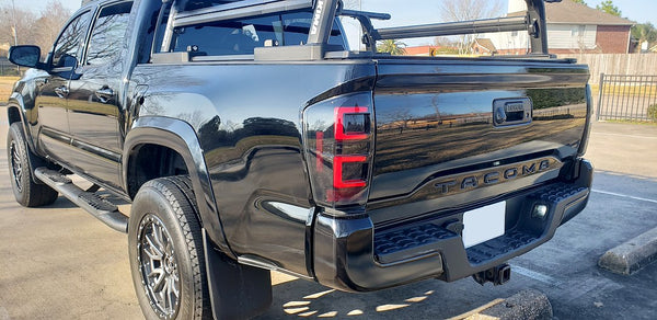 Recon Accessories Tail Light Assembly (MPN: 264388BK)