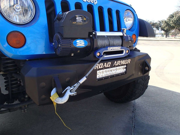 Road Armor Stubby Bumper (MPN: 509R0B)