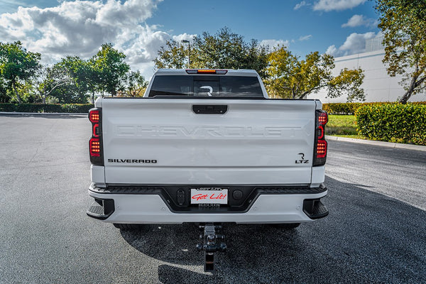 RECON Tail Light Assembly (MPN: 264397BK)