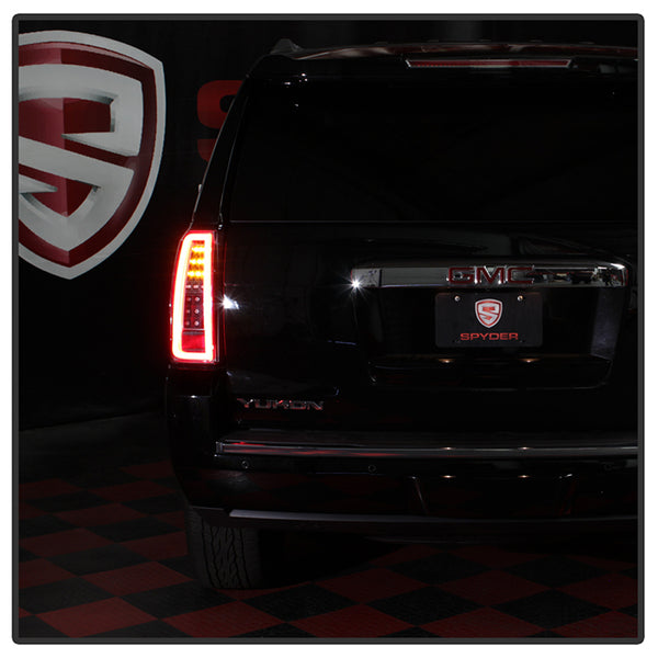 Spyder Automotive Tail Light Assembly (MPN: 5085702)