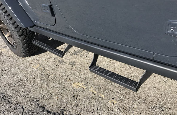 Nerf Bar Step - High-Strength Steel, Powder Coated, Black (MPN: 15000)