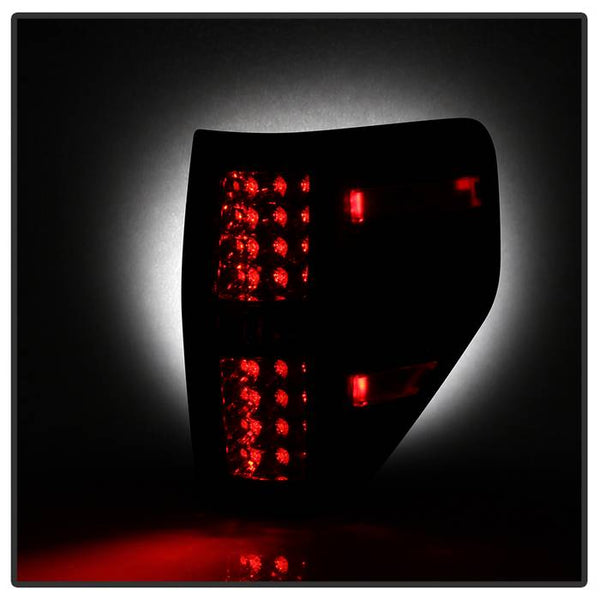 Spyder Automotive Tail Light Assembly (MPN: 5078148)