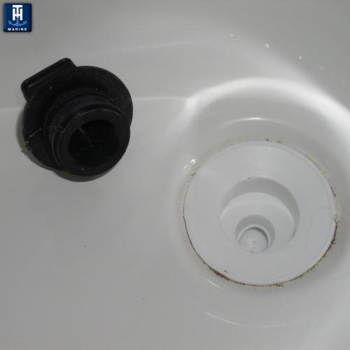 T-H Marine Push-In Drain Plug (MPN: PP-150-DP)
