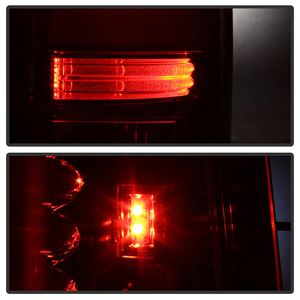 Spyder Automotive Tail Light Assembly (MPN: 5002082)