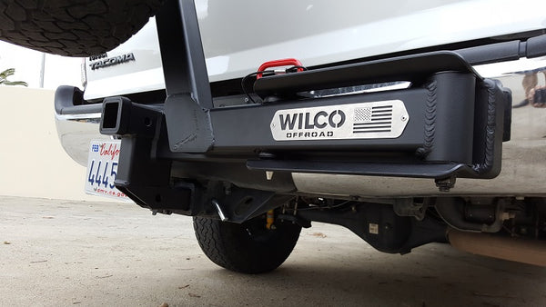 WILCO Off-Road Hitchgate Solo Tire Carrier (MPN: UHG32130)