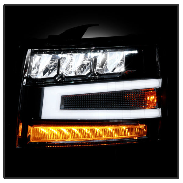Akkon Headlight Assembly (MPN: 9052194)