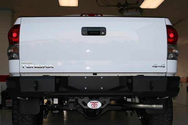 Fab Fours Premium Rear Bumper (MPN: TT07-W1550-1)