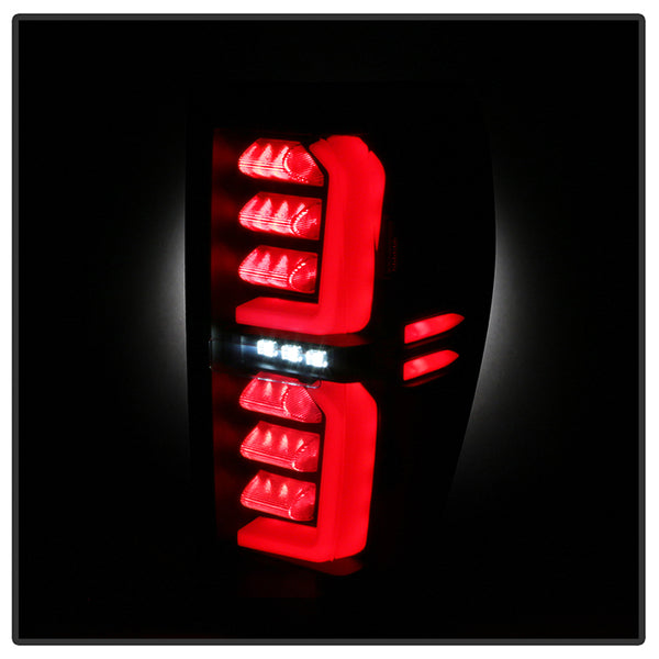 Spyder Automotive Tail Light Assembly (MPN: 5000286)