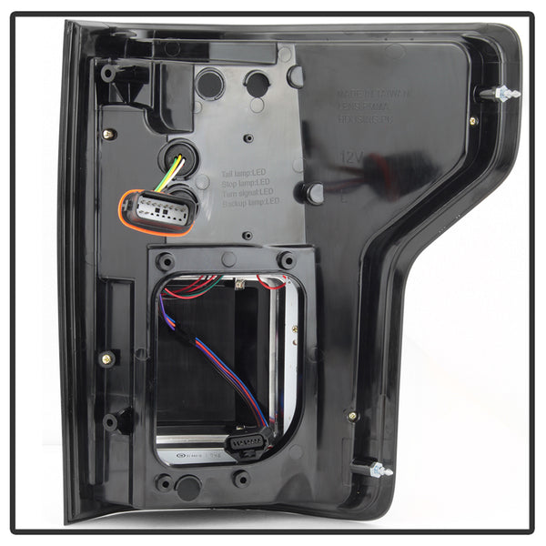 Spyder Automotive Tail Light Assembly (MPN: 5085337)