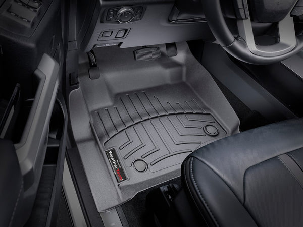 WeatherTech FloorLiner (MPN: 4410121)