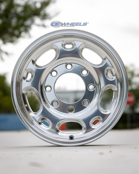 OE Wheels CV82 Aluminum Wheel (MPN: CV82-16065-8650-28P)