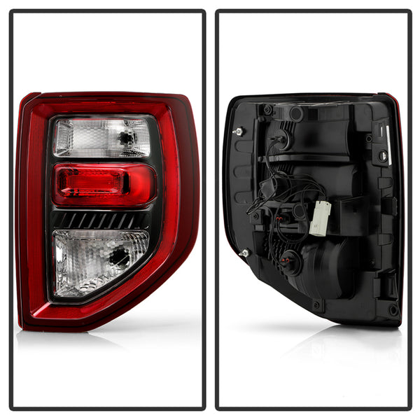 Xtune Tail Light Assembly (MPN: 9957772)