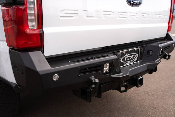 Bomber Rear Bumper for Ford F-250/F-350 (MPN: R810141090103)
