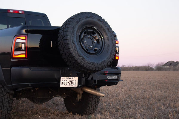 WILCO Off-Road Spare Tire Carrier (MPN: UHG4100)