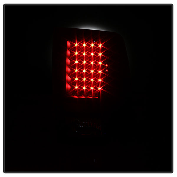Xtune Tail Light Assembly (MPN: 9025587)