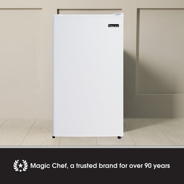Magic Chef Single Compartment Mini Refrigerator (MPN: MCBR350W2)