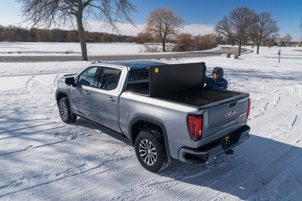 UnderCover Tonneau Cover (MPN: TR46014)