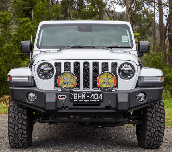 ARB Deluxe Bumper (MPN: 3950240)