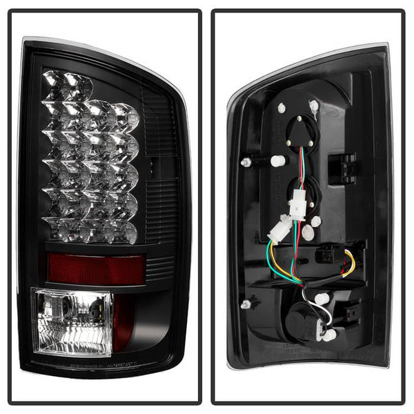 Spyder Automotive Tail Light Assembly (MPN: 5002556)