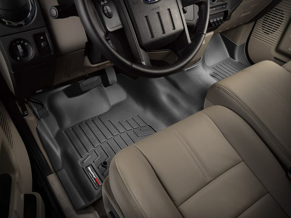 WeatherTech FloorLiner (MPN: 442931)