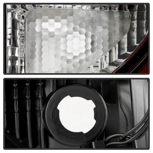 Xtune Tail Light Assembly (MPN: 9957772)