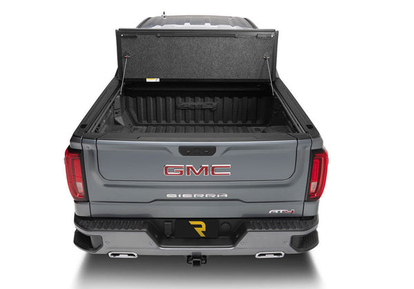 UnderCover Tonneau Cover (MPN: AR12018L-41)