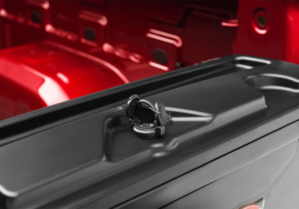 UnderCover SwingCase Truck Storage Box (MPN: SC900P)