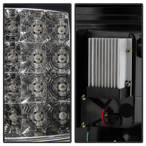 Spyder Automotive Tail Light Assembly (MPN: 5008374)