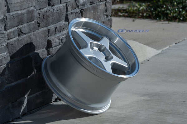 OE Wheels CV01 Aluminum Wheel (MPN: CV01-17095-5475-56SM)