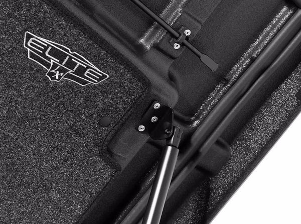 UnderCover Elite LX Tonneau Cover (MPN: UC3128L-PW7)