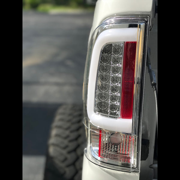 RECON Tail Light Assembly (MPN: 264293CL)