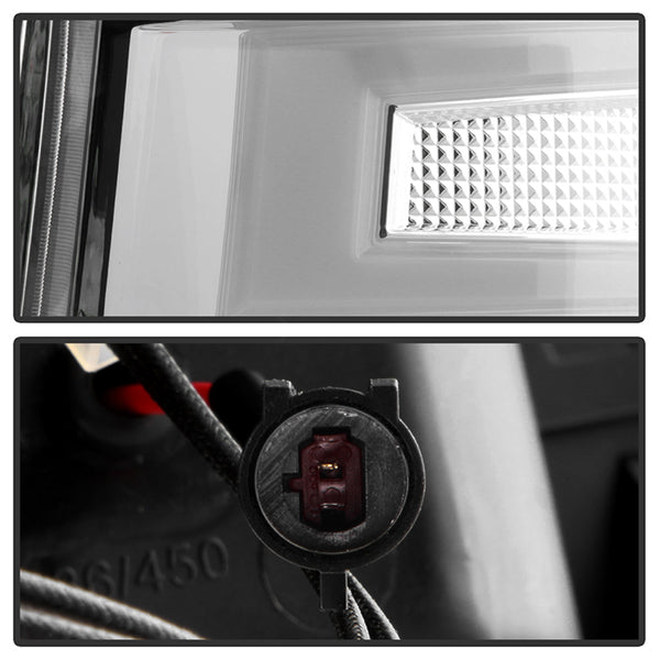 Akkon Headlight Assembly (MPN: 9052194)