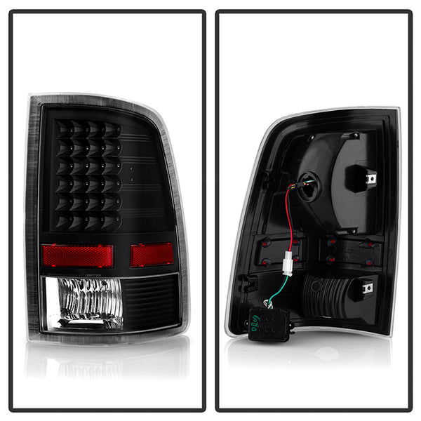 Xtune Tail Light Assembly (MPN: 9025587)