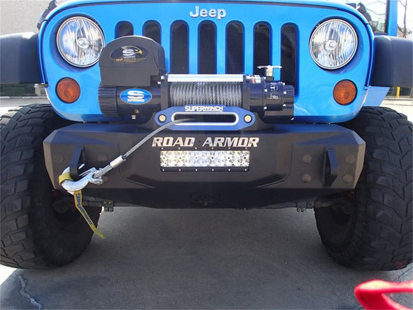 Road Armor Stubby Bumper (MPN: 509R0B)