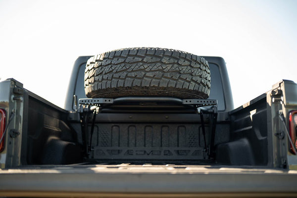 DV8 Offroad Spare Tire Carrier (MPN: TCGL-03)