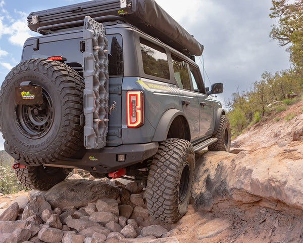Ironman 4x4 Nerf Bar With Step Plates (MPN: SS089)