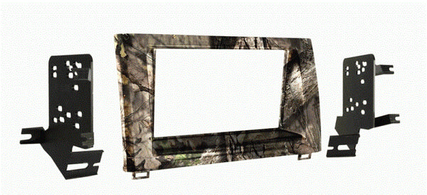 Metra Radio Mounting Kit (MPN: RTX-95-8246)