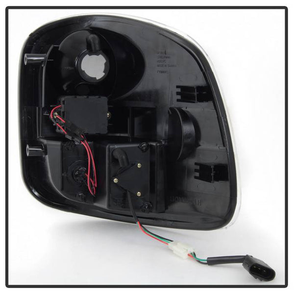 Spyder Automotive Tail Light Assembly (MPN: 5003447)