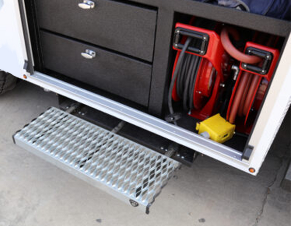 Carr Truck Step Work Truck Series (MPN: 501060)