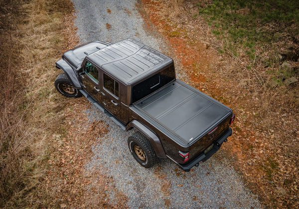 UnderCover Armor Flex Hard Folding Tonneau Cover (MPN: AX32010)