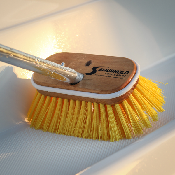 Shurhold Classic Deck Brush (MPN: 955)