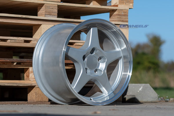 OE Wheels CV01 Aluminum Wheel (MPN: CV01-17095-5475-56SM)