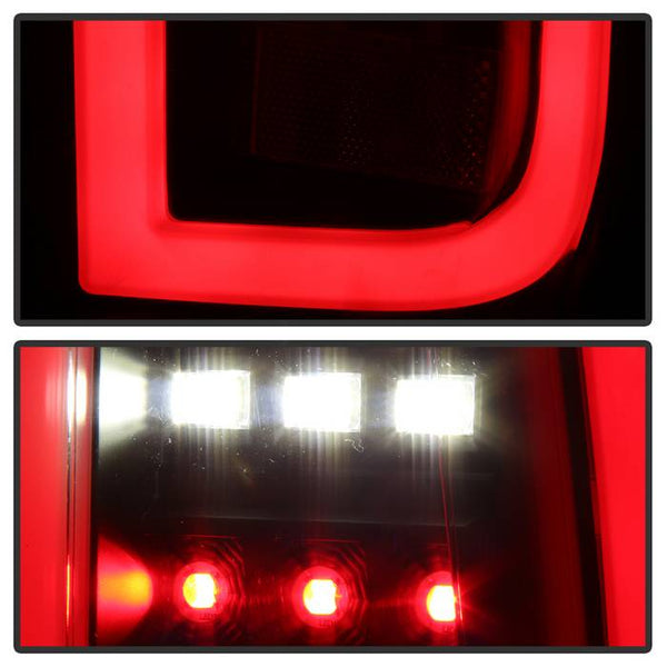 Spyder Automotive Tail Light Assembly (MPN: 5085702)