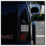 Spyder Automotive Tail Light Assembly (MPN: 5002082)